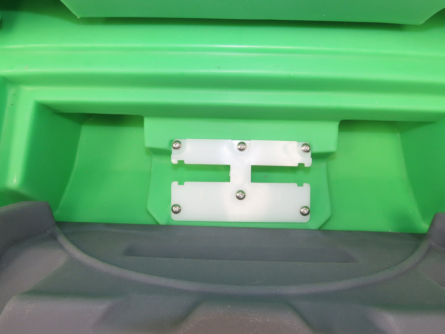 Honeywell 32-001000-000 Fendall Pure Flow 1000 Eyewash Station 15 Min 7 Gallon