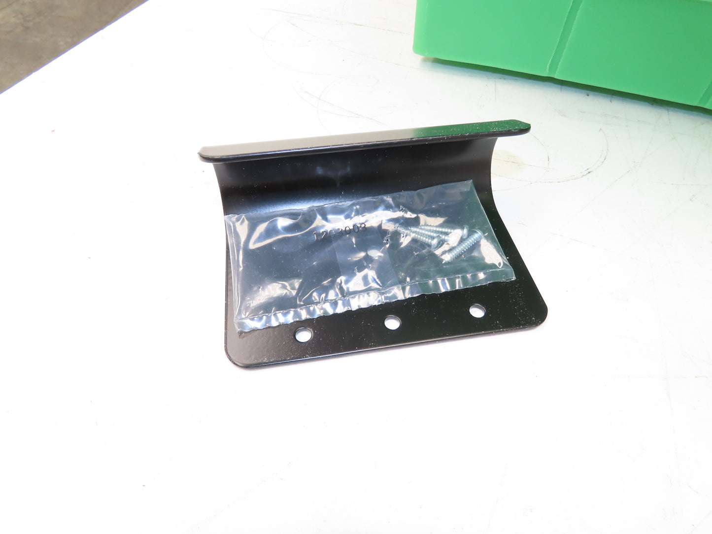 Honeywell 32-001000-000 Fendall Pure Flow 1000 Eyewash Station 15 Min 7 Gallon