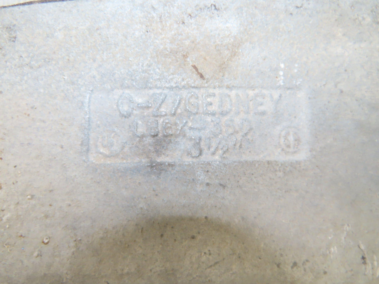 O-Z Gedney 3-1/2" LB Unilet Conduit Connector