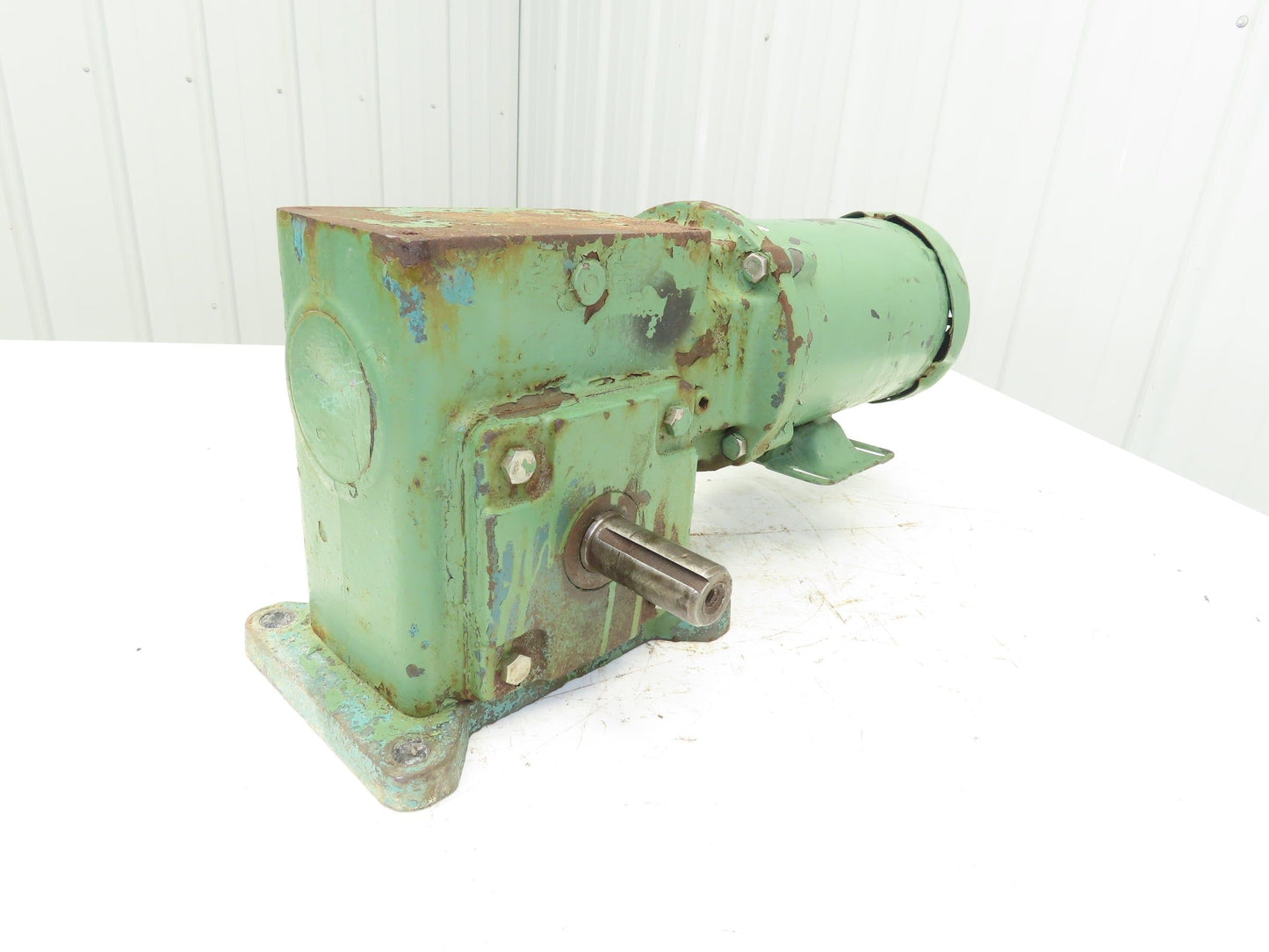 Baldor CM3546 Gearmotor 20:1 Reducer 88rpm 1Hp 230/460V 3PH 56C LH Output