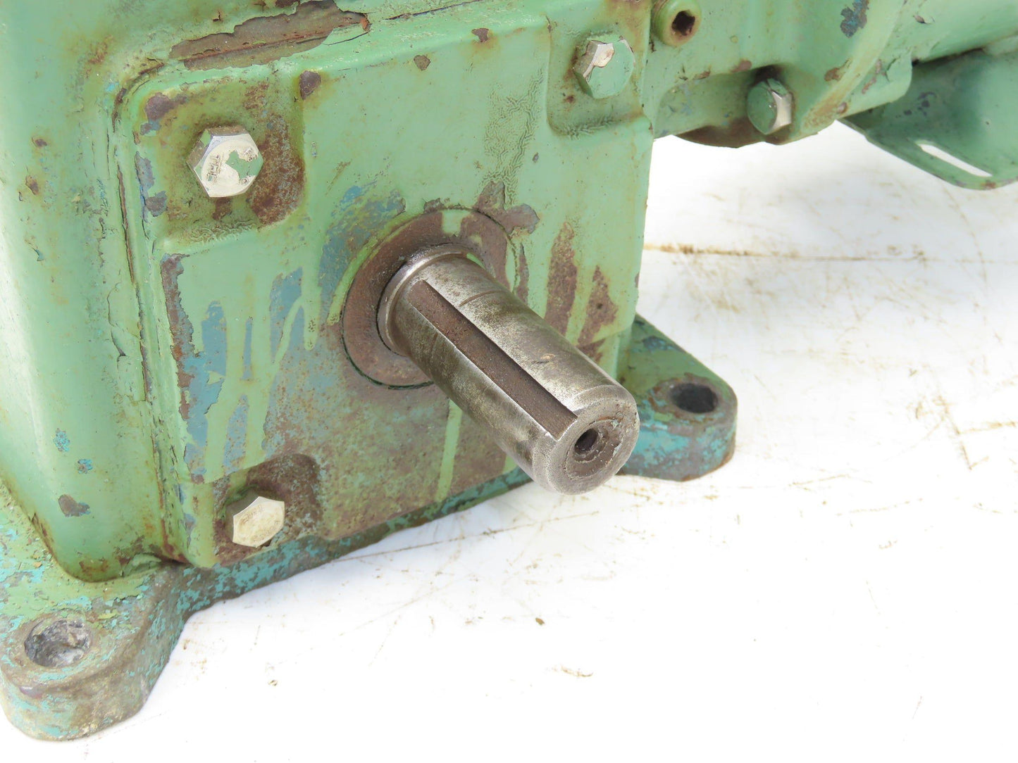 Baldor CM3546 Gearmotor 20:1 Reducer 88rpm 1Hp 230/460V 3PH 56C LH Output