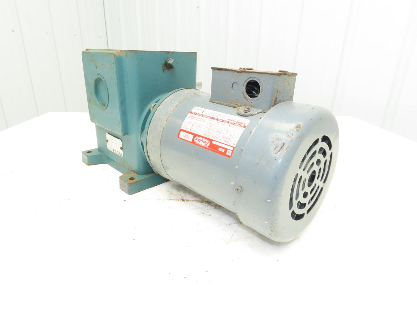 Dayton 2N916M Gearmotor 30:1 Tigear Reducer 58rpm 1/2Hp 230/460V 3PH 56C 56E262B