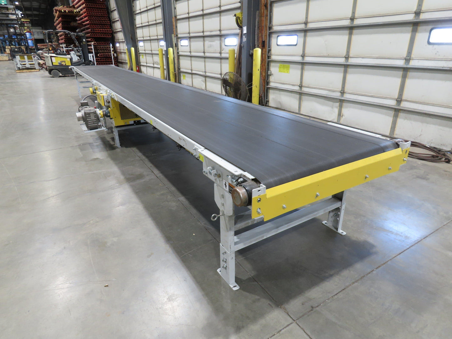 Hytrol BPC 43"x 30' 6" Slide Bed Conveyor Parcel Belt 5Hp 3PH Center Drive 98fpm