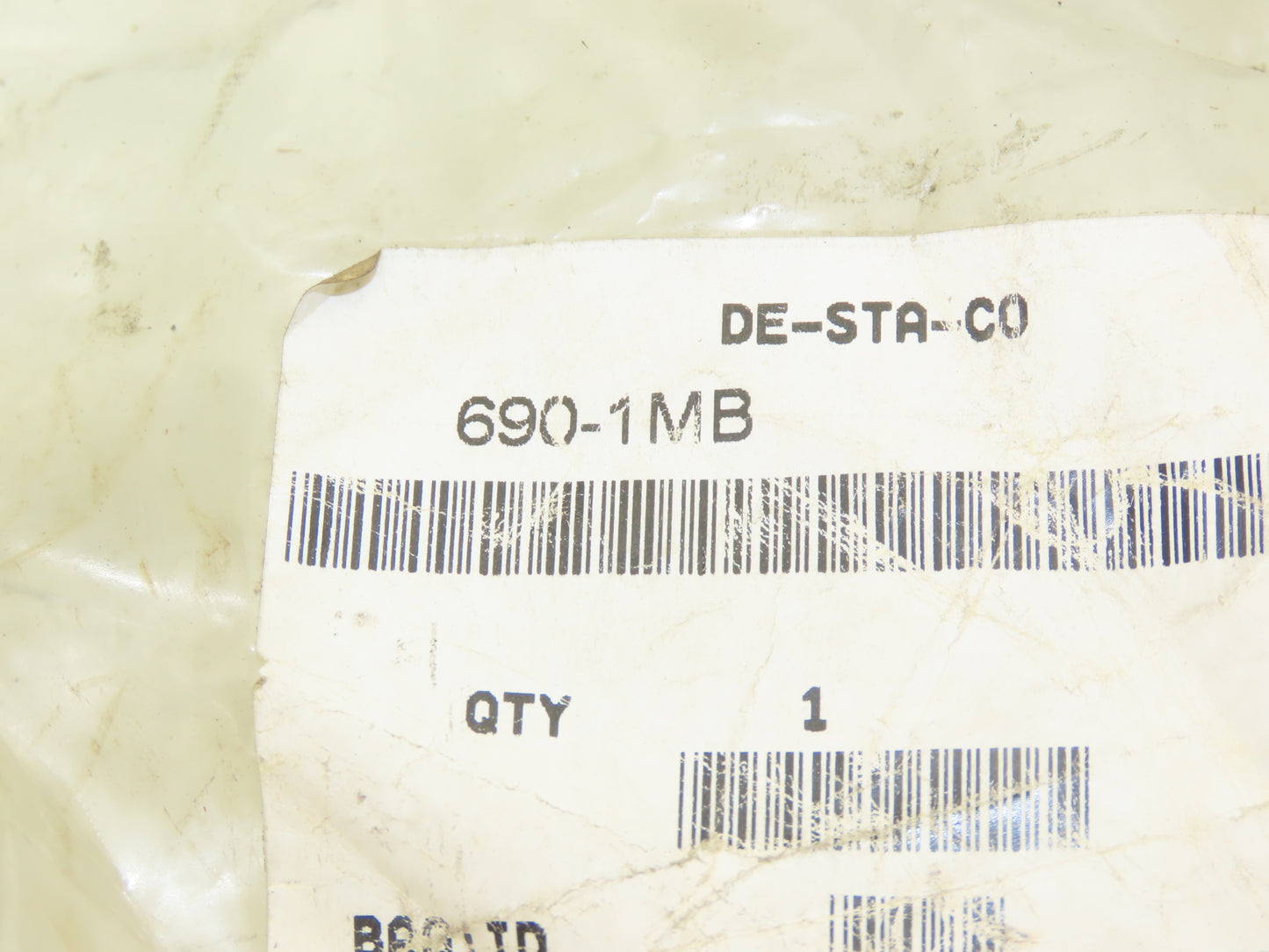 De-Sta-Co 690-1MB Straight Line Action Clamp with Base