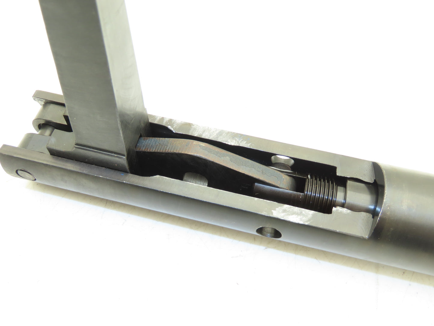 De-Sta-Co 690-1MB Straight Line Action Clamp with Base