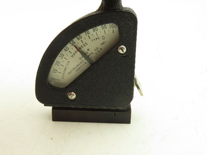 Shore Instruments 52384-C Vintage Durometer Hardness Tester 0-100 Leather Case