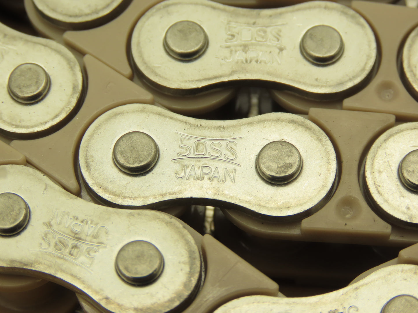 Tsubaki RF50-PC Poly-Stainless Roller Chain 5/8"Pitch Plastic/SS 50PC 10' Length