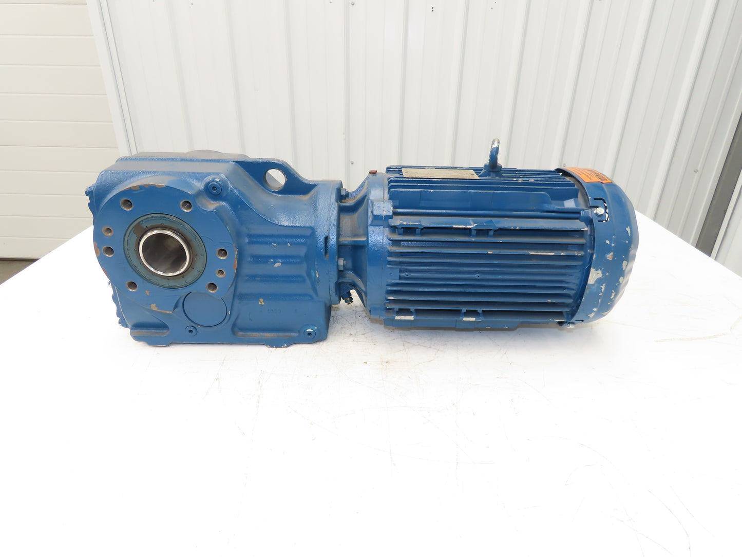 Sew Eurodrive KT67/T DRN100L4/DH Gearmotor 13.22 Ratio 133rpm 5Hp 230/460V 3PH