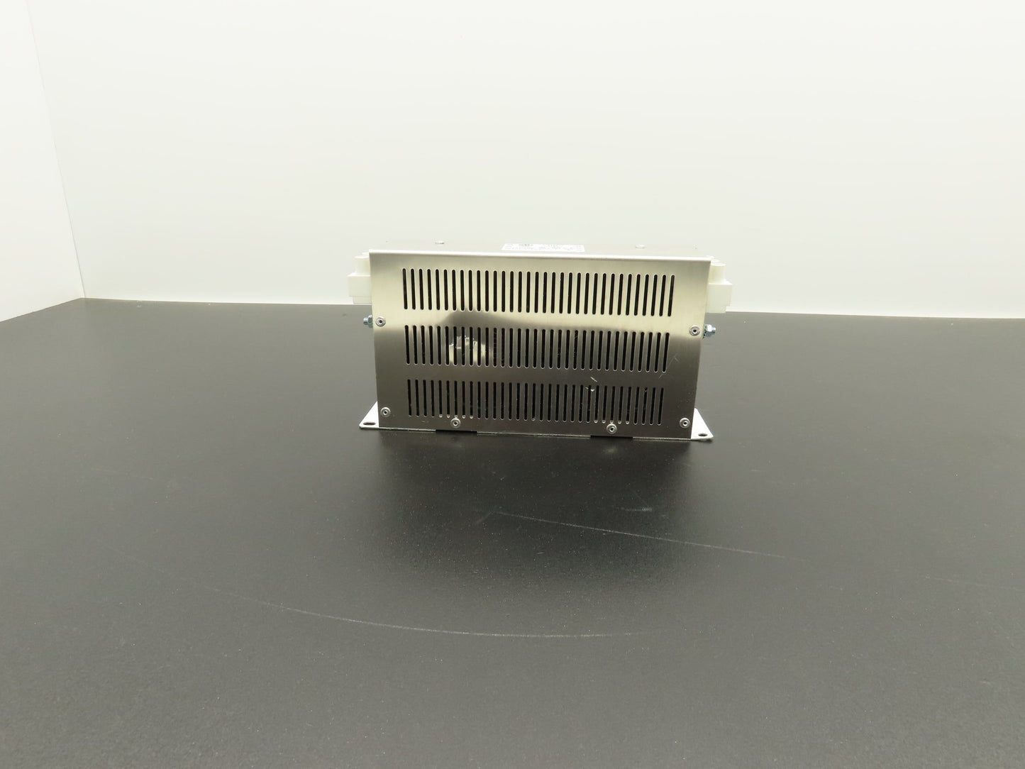 Allen Bradley 2198-DB20-F AC Drive Line Filter 20A 3Ph Ser B Bulletin 2198