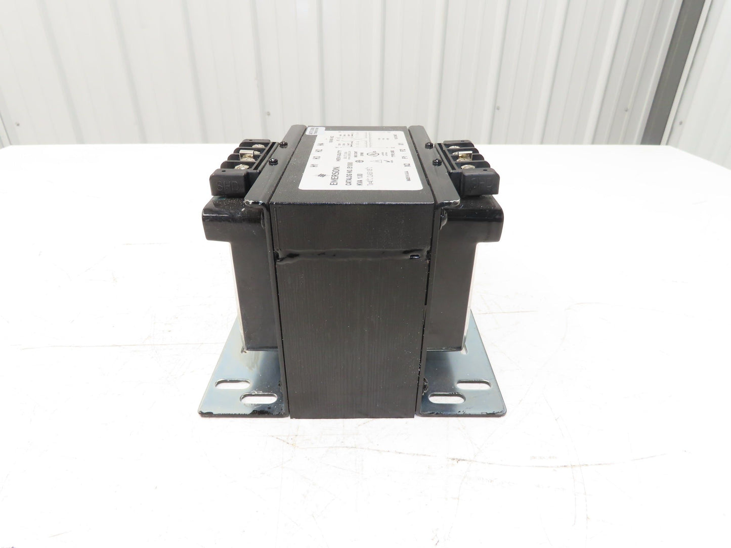 Emerson E1000 Step Down Power Transformer 1KVA 220-480V 1ph Pri 110-120V Sec