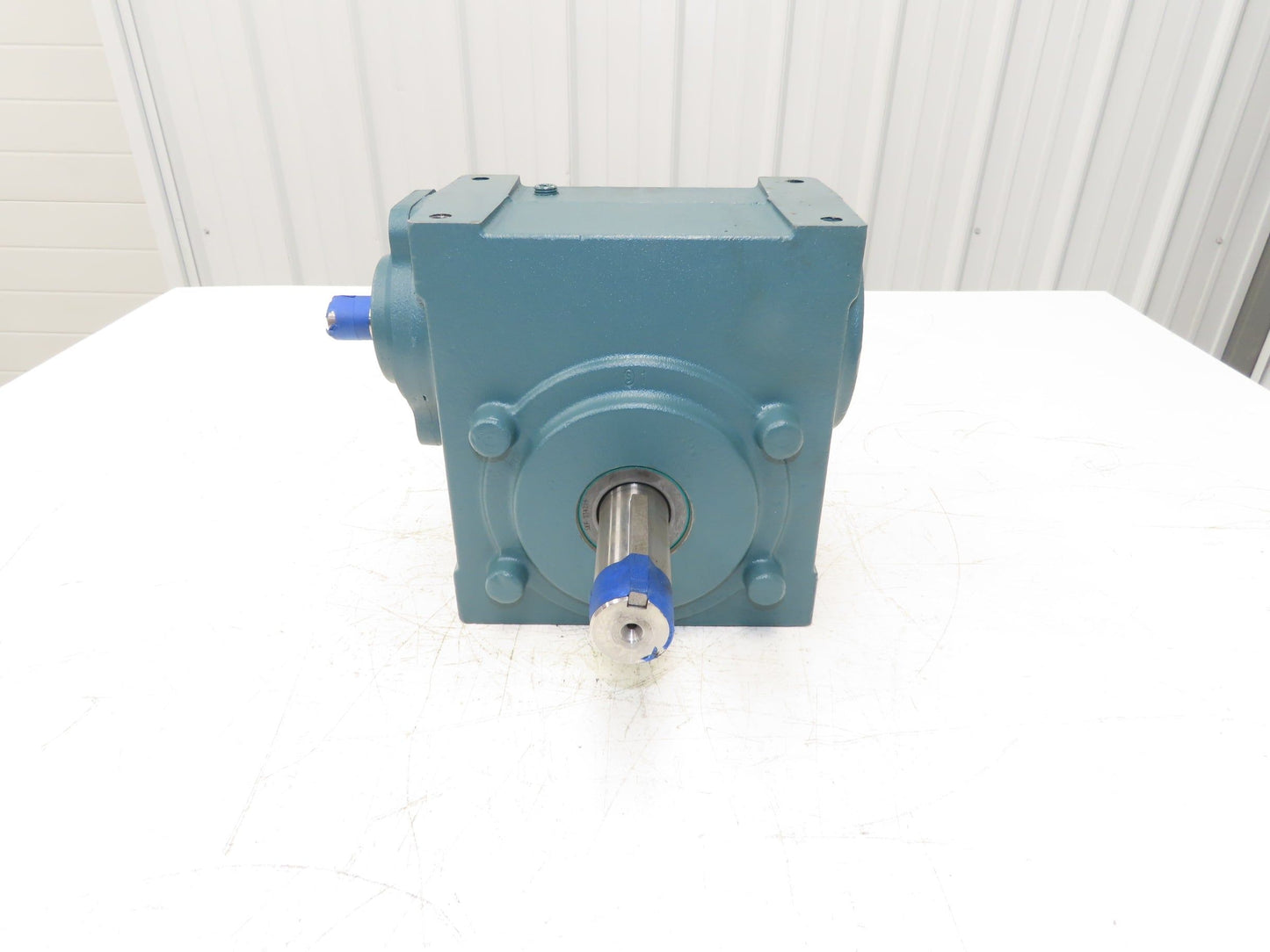 Dodge Tigear 30S20R Worm Gearbox 20:1 Reducer 3.8Hp 88rpm RH Output 2345 In-Lb