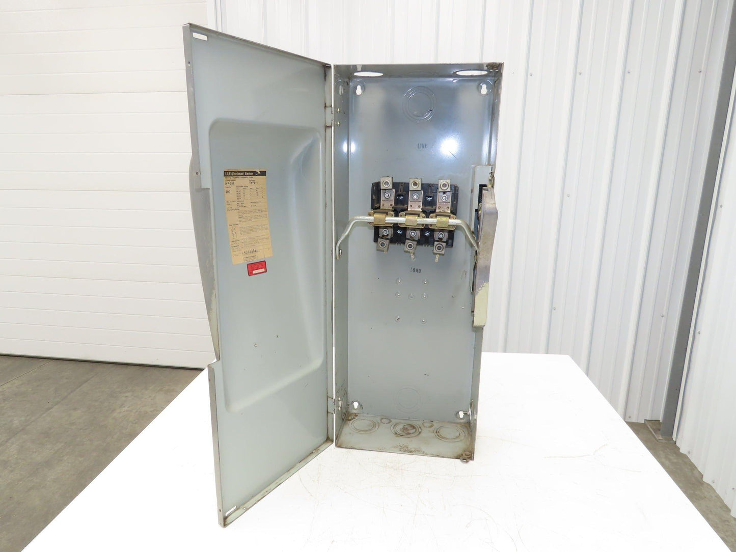 I-T-E NF354 Vacu-Break Fusible Safety Disconnect Switch 200A 600V 3Ph 50Hp
