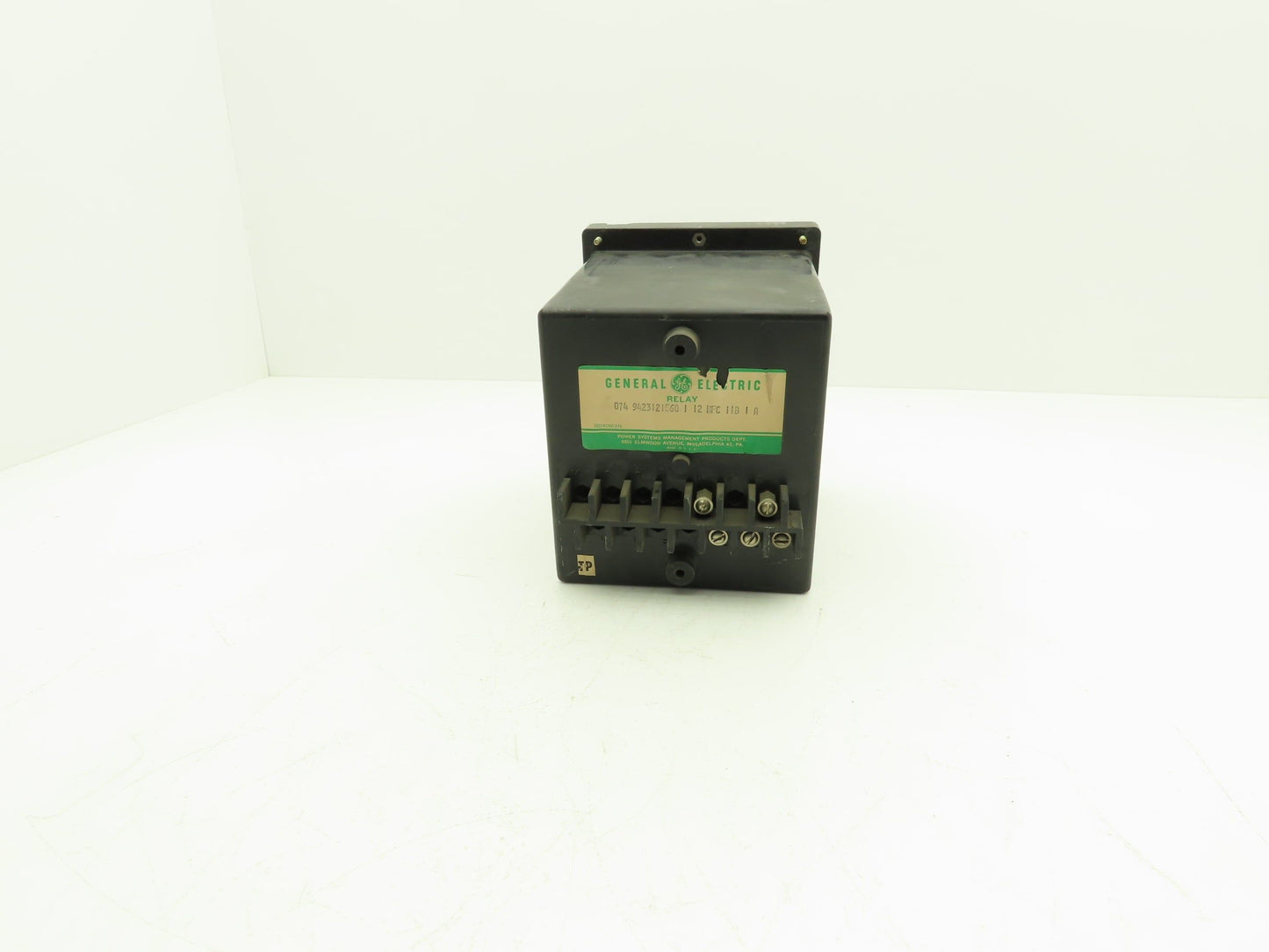 General Electric 12IFC51A2A Time Overcurrent Relay 50/60Hz 0.5-4.0 Amp