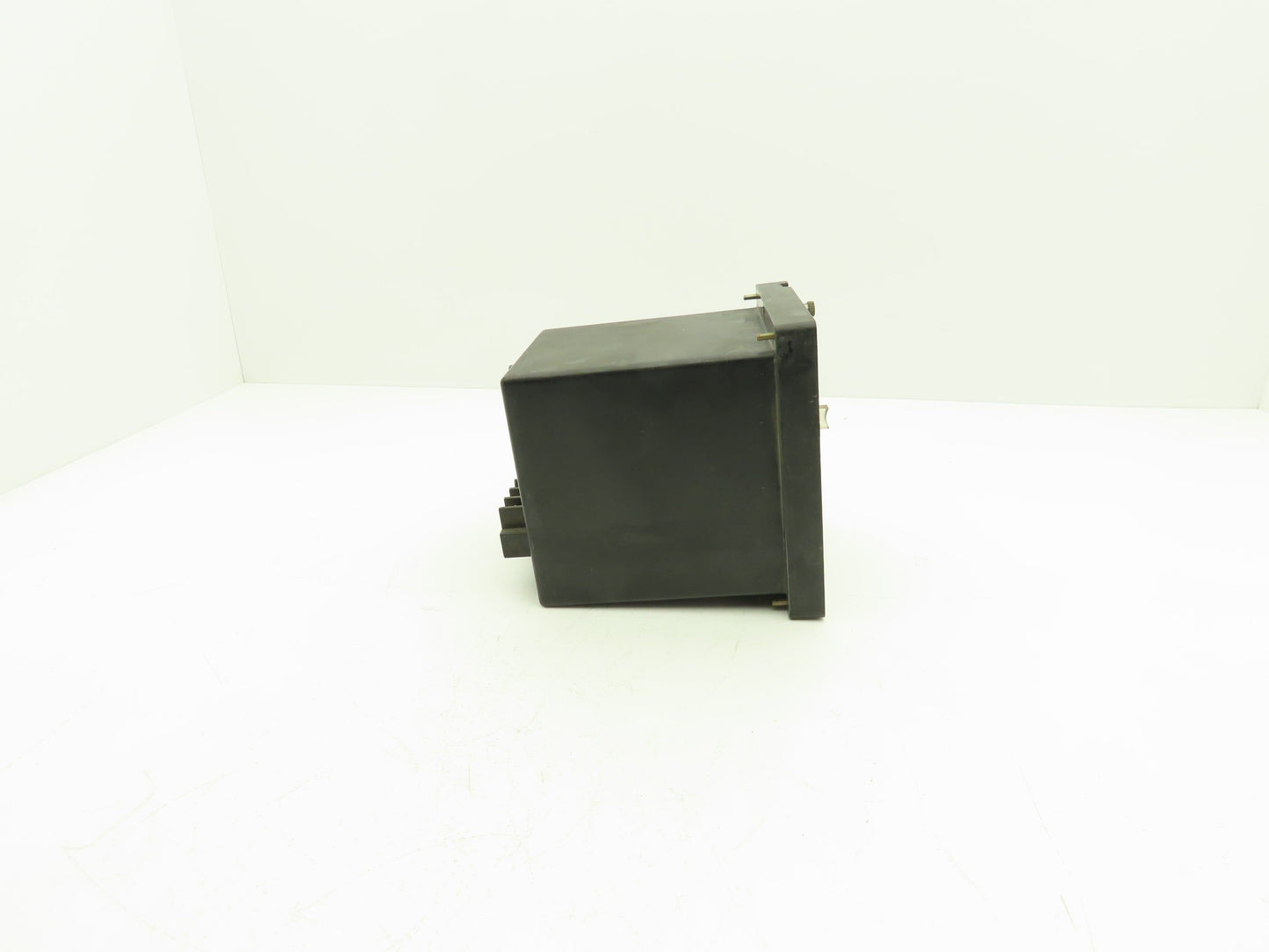 General Electric 12IFC51A2A Time Overcurrent Relay 50/60Hz 0.5-4.0 Amp