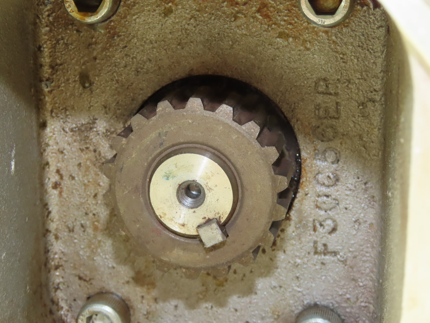 Electra EL-BM-826-25-L-140 Speedtronics Gearbox 25:1 Reducer 70rpm 140TC LH