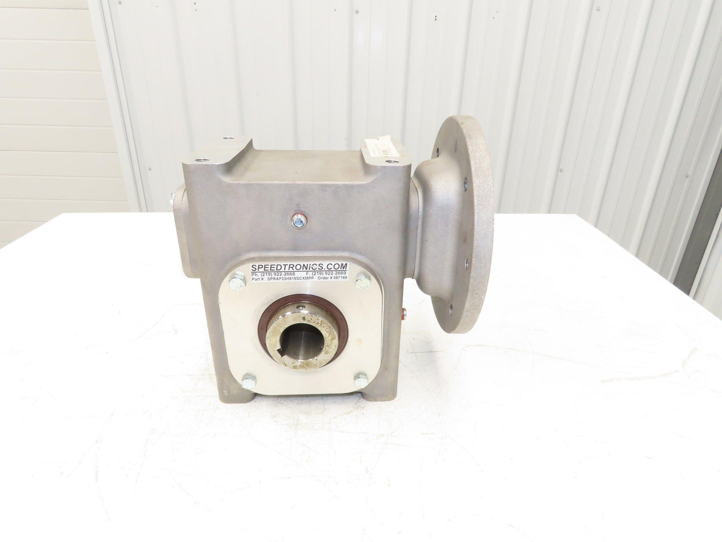 Electra Gear EL-HM-832-5-H1-180-27 Gearbox 5:1 Ratio 350rpm 180TC Hollow Shaft