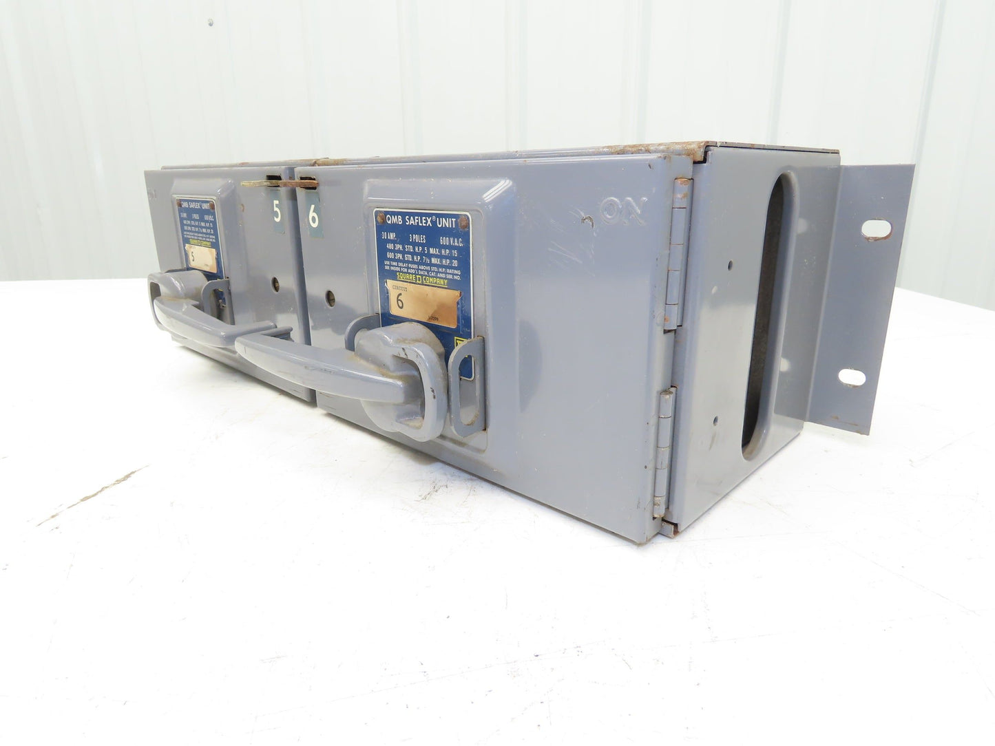 Square D QMB-3603-T Saflex Twin Fusible Panelboard Bus Switch 30/30A 3P 600VAC