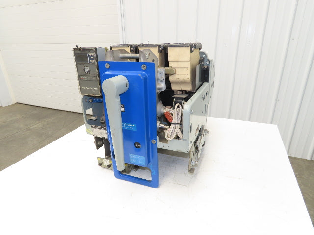 General Electric AKRU-4A-30 AK Ser Air Circuit Breaker 800A 600V Microversa Trip