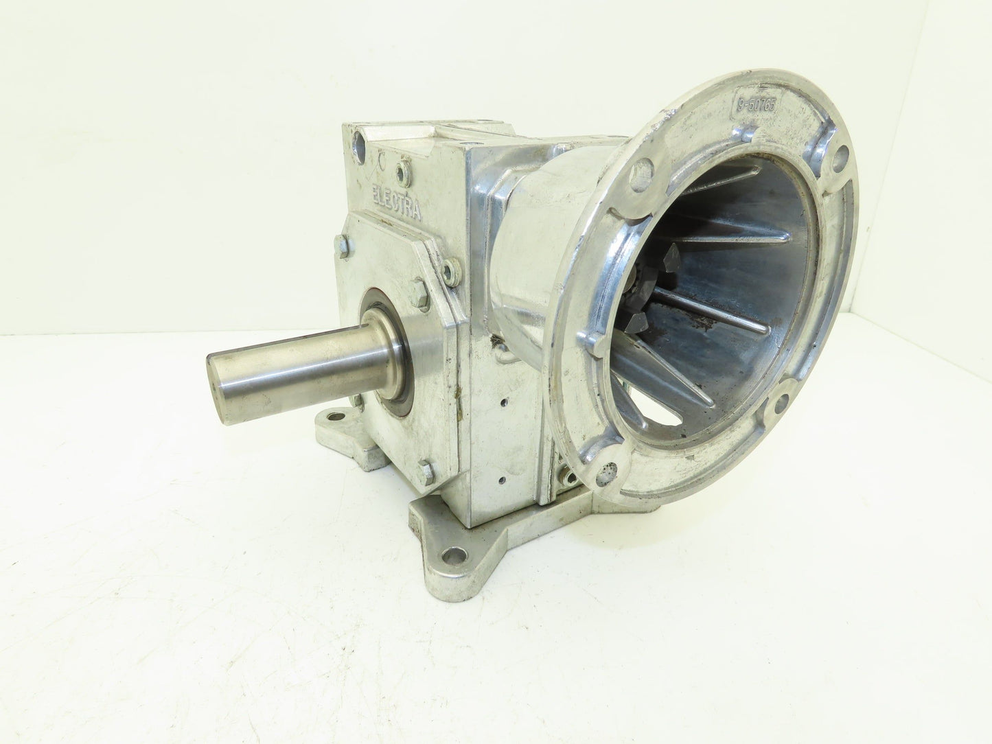 Electra Grove Gear 26AC1415L/FX0004 826 Gearbox 15:1 Ratio 116rpm 56C 140TC LH