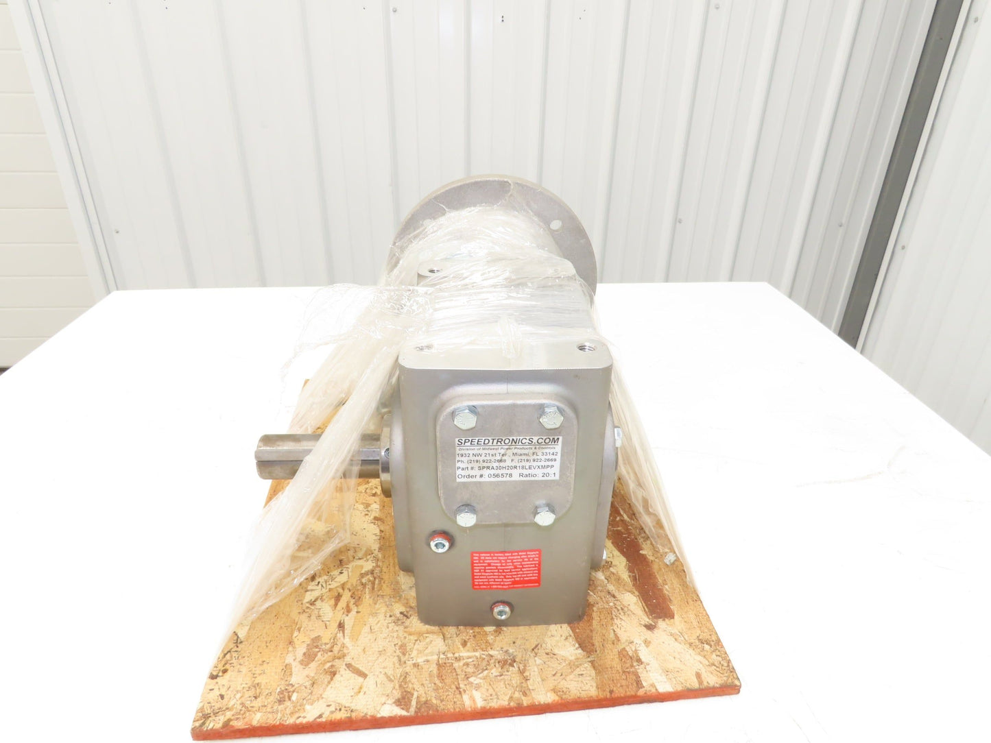 Electra Gear Speedtronics EL-HM-830-20-H1 Gearbox 20:1 Ratio 180TC Hollow Shaft