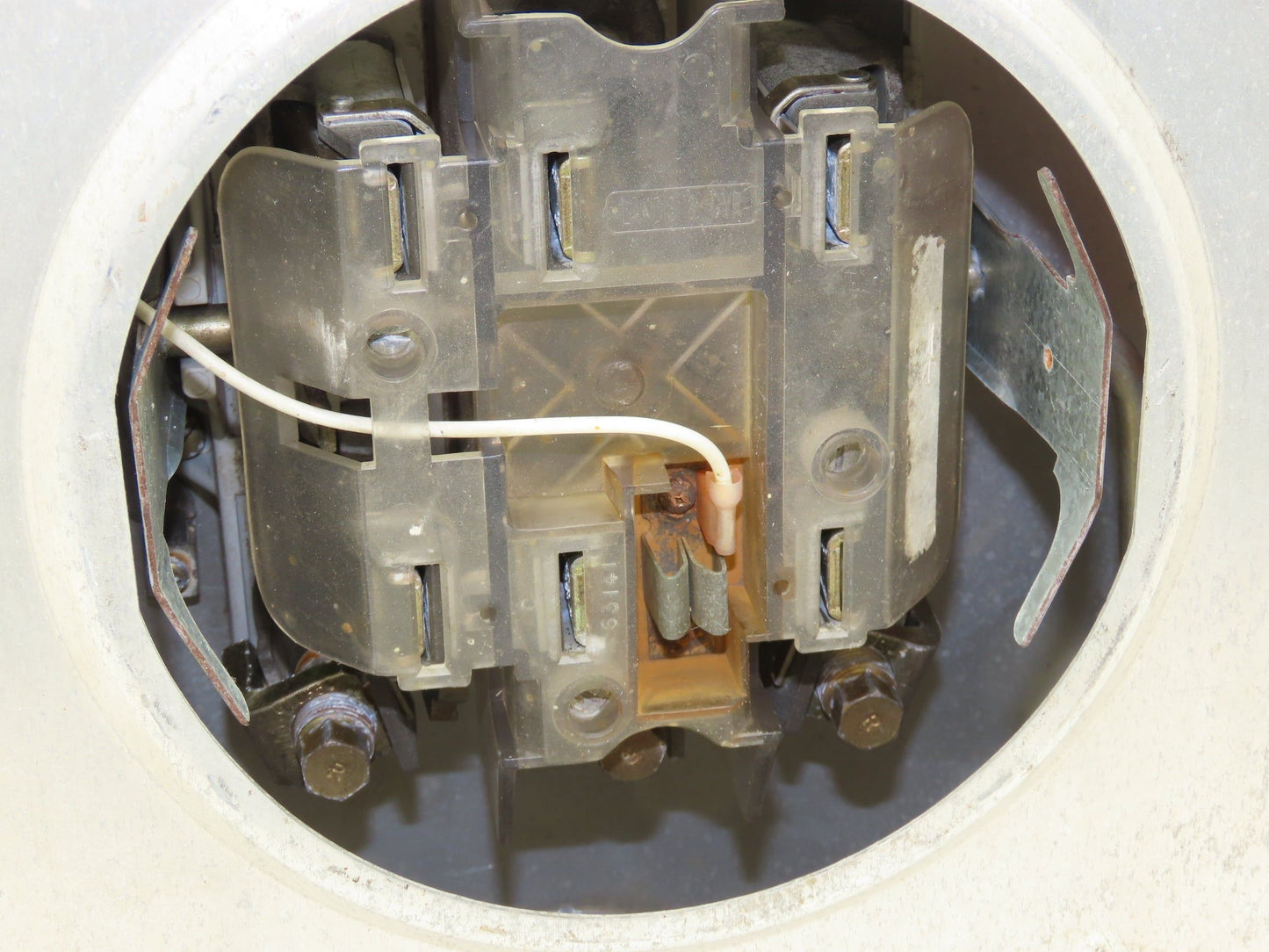 Landis Gyr 60538-43 Meter Socket 200A 3Ph 600V 4 Wire Lever Bypass 7 Term