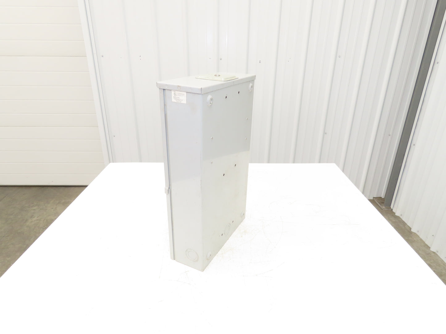 Meter Devices Co. 602U3040C13-127 Meter Socket 30A 3Ph 600V 4 Wire 13 Terminal
