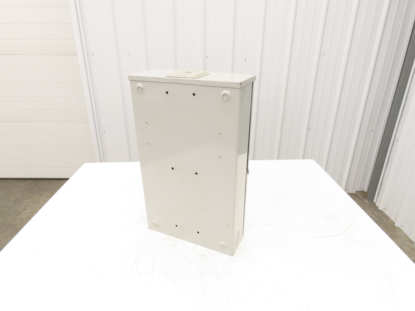 Meter Devices Co. 602U3040C13-127 Meter Socket 30A 3Ph 600V 4 Wire 13 Terminal