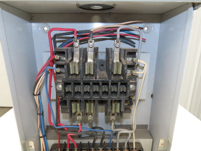 Landis Gyr 602U3040C13-127 Meter Socket 30A 3Ph 600V 4 Wire 13 Terminal