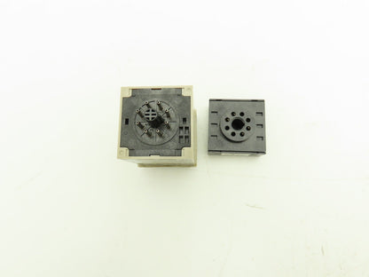 Omron H3CR-A8E Solid-State Timer Relay Socket 100-240V 1.2 Sec-300 Hours