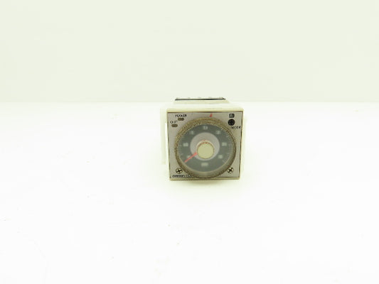 Omron H3CR-A8E Solid-State Timer Relay Socket 100-240V 1.2 Sec-300 Hours
