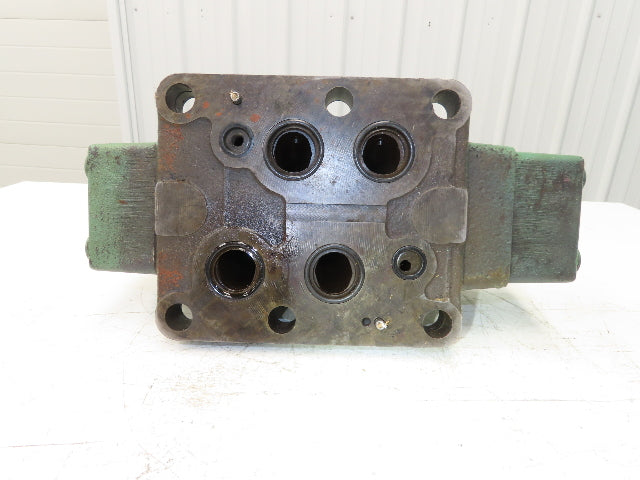 Vickers DG4V-3-6C-M-FW-B6-60 Directional Solenoid Valve 115V CETOP 10 Base