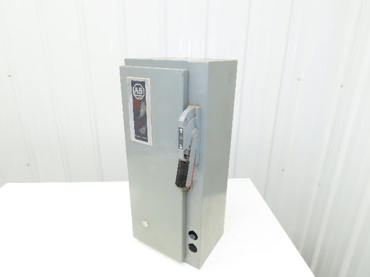Allen-Bradley 512-AAB-24 Combination Starter Fusible 600V 3PH 5HP 120V Coil