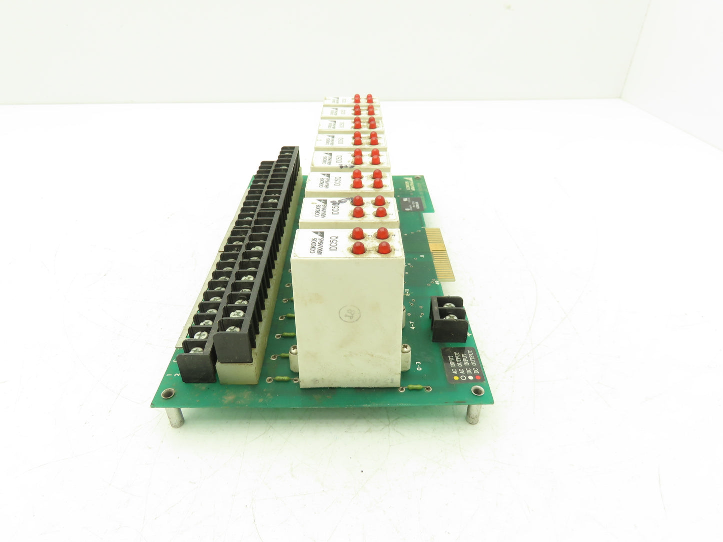 Gordos Arkansas PB-32Q Circuit Board with 8 IDC5Q 4-Channel input Modules