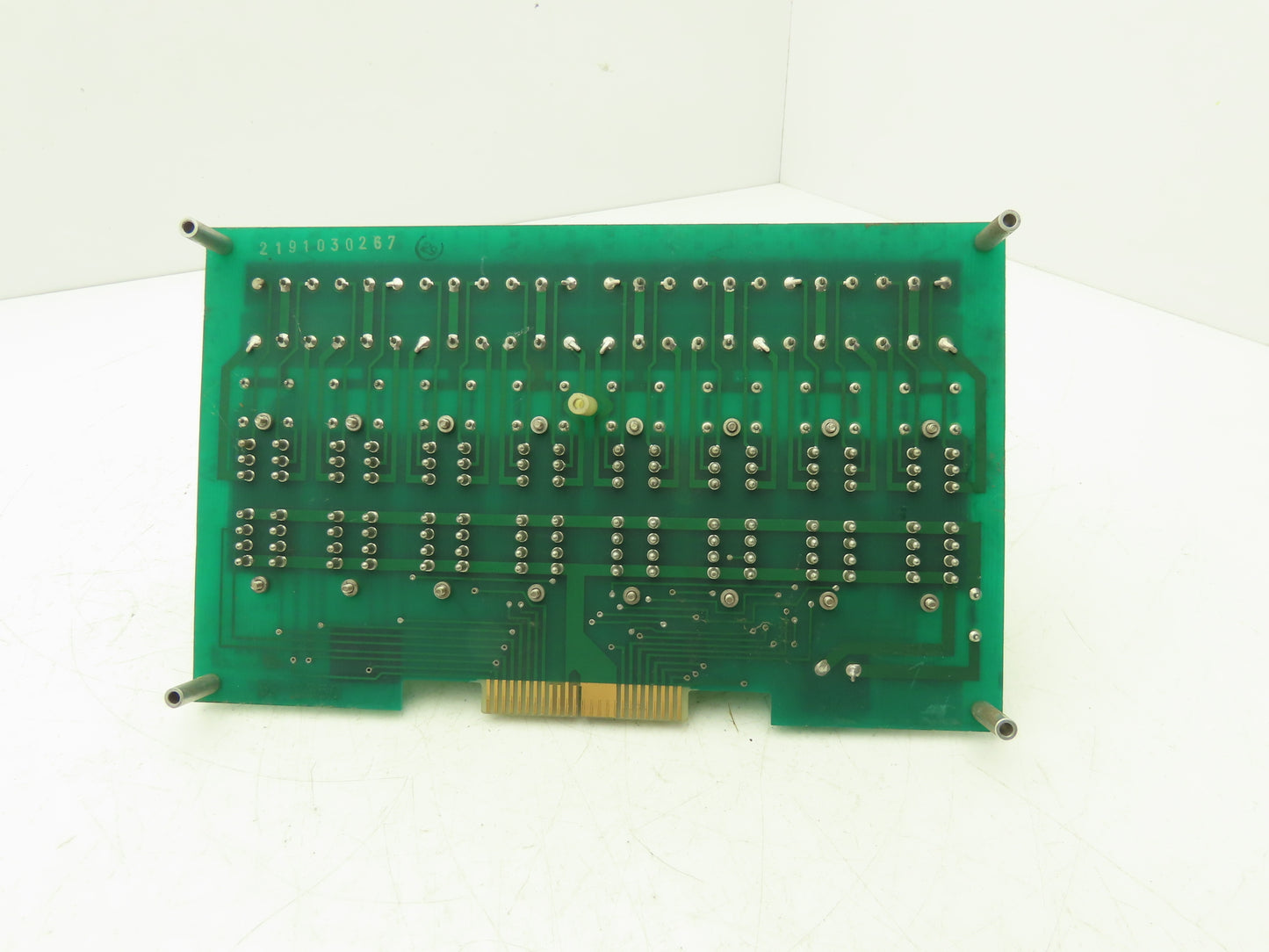Gordos Arkansas PB-32Q Circuit Board with 8 IDC5Q 4-Channel input Modules