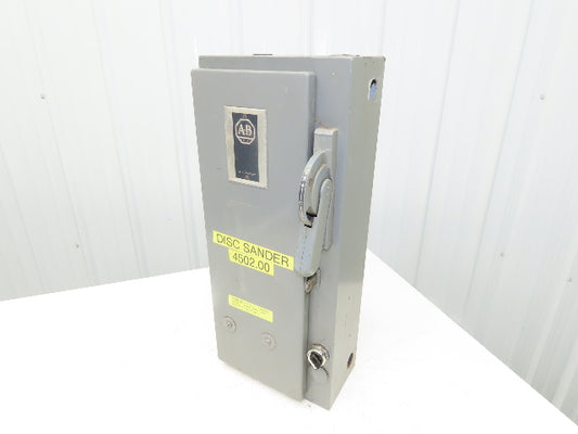 Allen-Bradley 712-BAB43 Combination Starter Fusible 600V 3PH 10HP 120V Coil