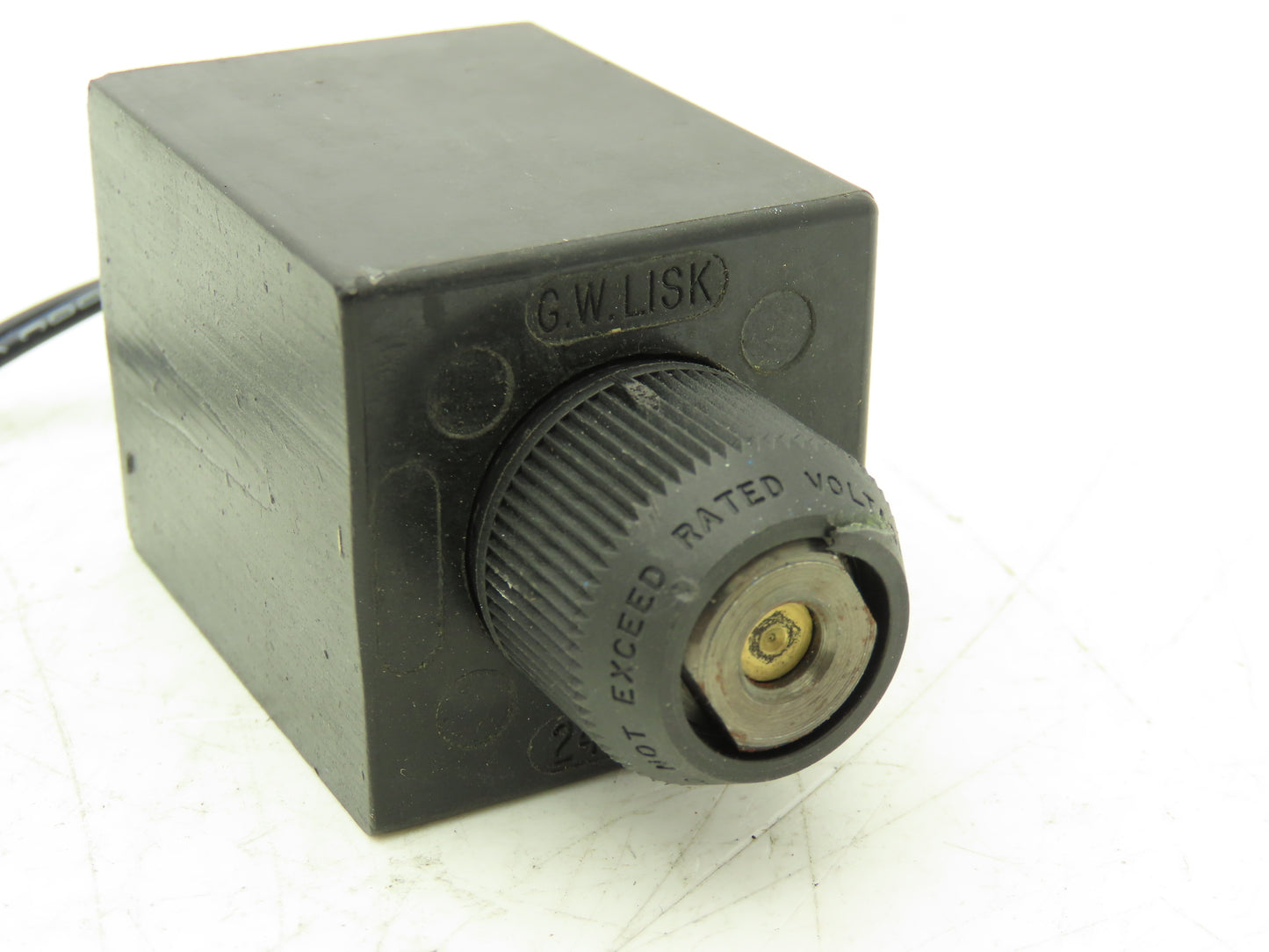 Continental Hydraulics 307138 Solenoid Assembly 24vdc with Lead Wires "J" Design