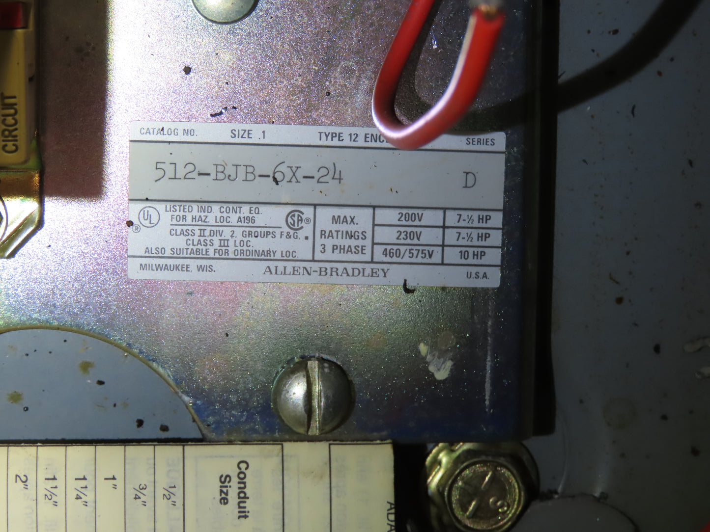 Allen-Bradley 512-BJB-6X-24 Combination Starter Fusible 600V 3PH 10HP 	120V Coil