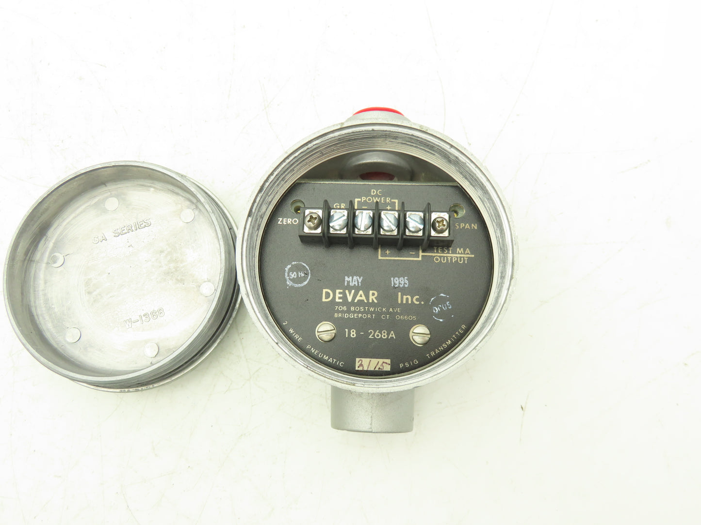 Devar 18-268A Pneumatic Air Pressure Transmitter 3/15psig 24vdc