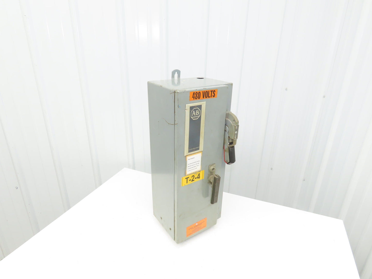 Allen-Bradley 512-BJB-6XP-24R Combination Starter Fusible 600V 3PH 10HP