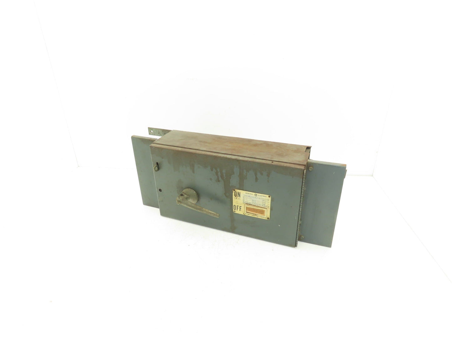 General Electric QMR364 Fusible Interrupter 60A 3Pole 600VAC 100HP