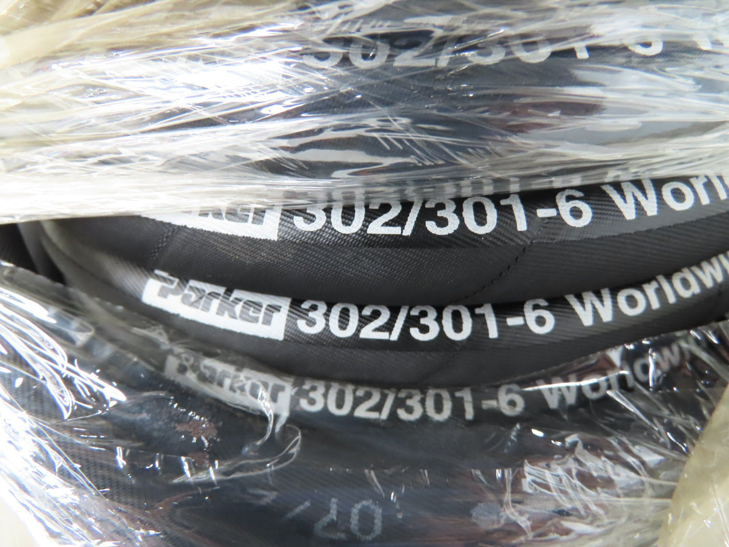 Parker 302-6-RL 3/8" Hydraulic Hose 4750psi Steel Braid 100' Spool