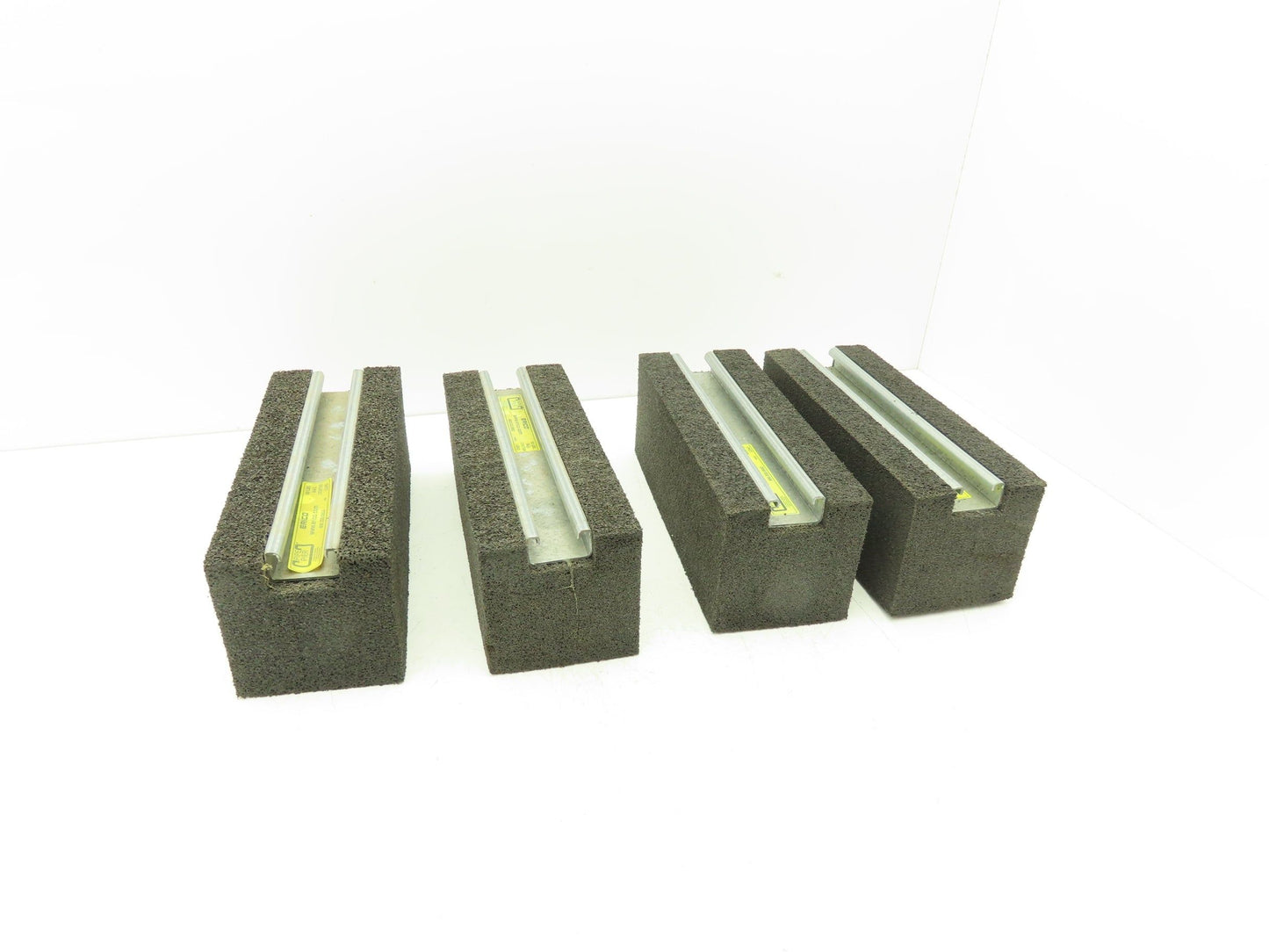 Erico PP50H4 Rooftop Pipe Support Conduit Mounting Pier 10.5x4x4" 50lb Lot of 4