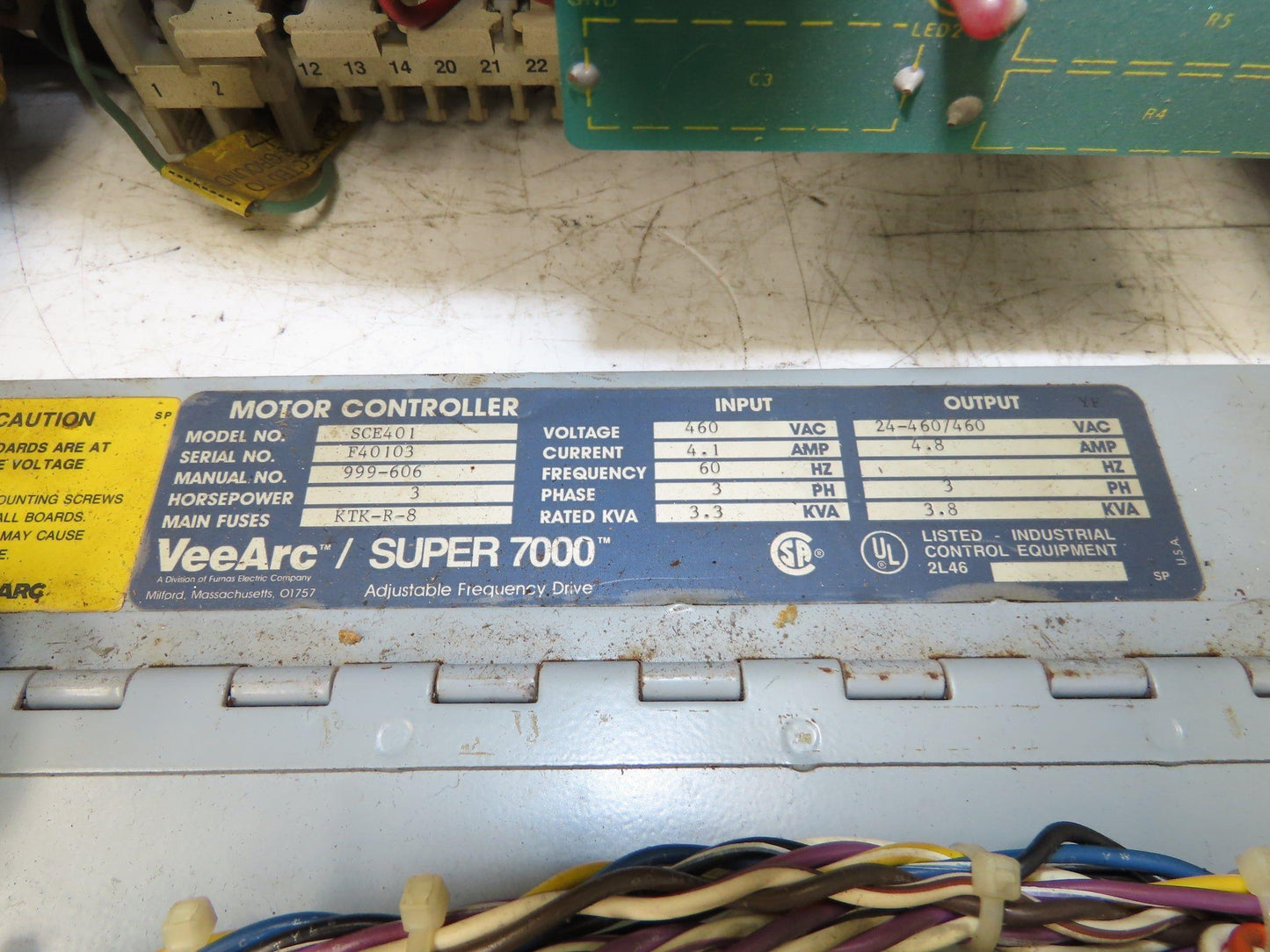 VeeArc SCE401 Super 7000 Motor Controller 3Hp 460VAC In 24-460/460vac Out