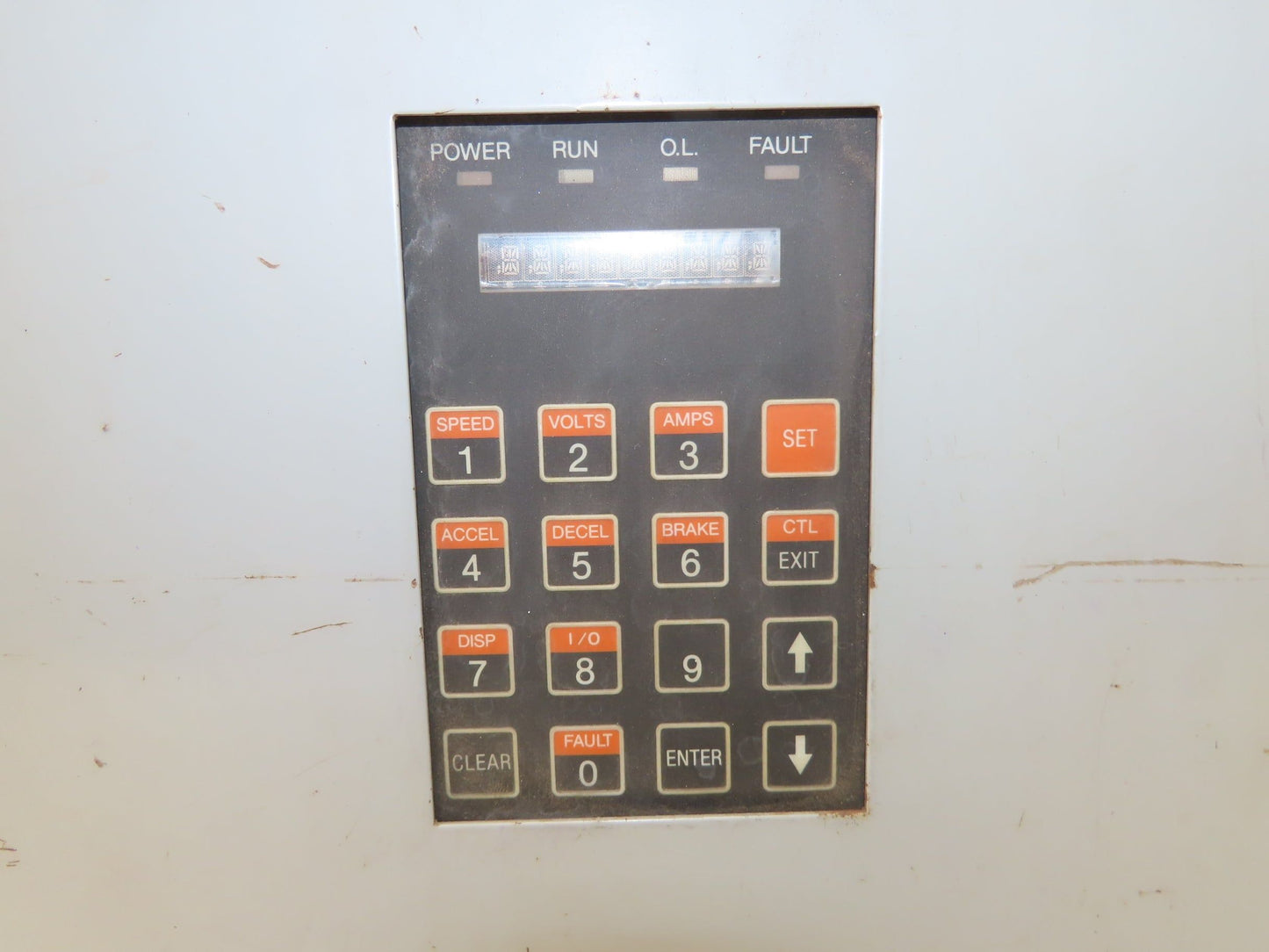 VeeArc SCE401 Super 7000 Motor Controller 3Hp 460VAC In 24-460/460vac Out