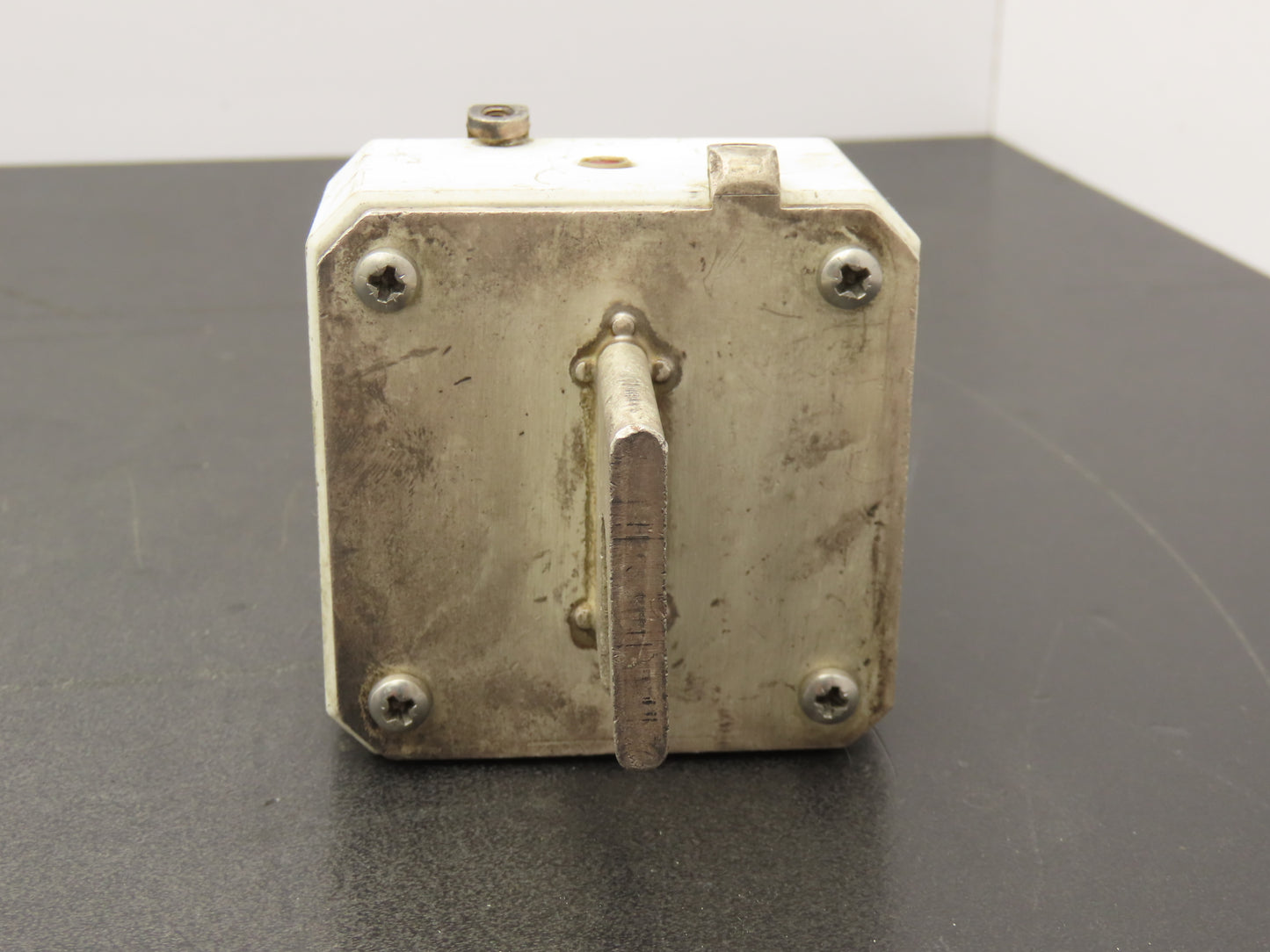 Mersen Ferraz Shawmut Q300256 Protistor Fuse High Speed 690VAC 1250A 33aR