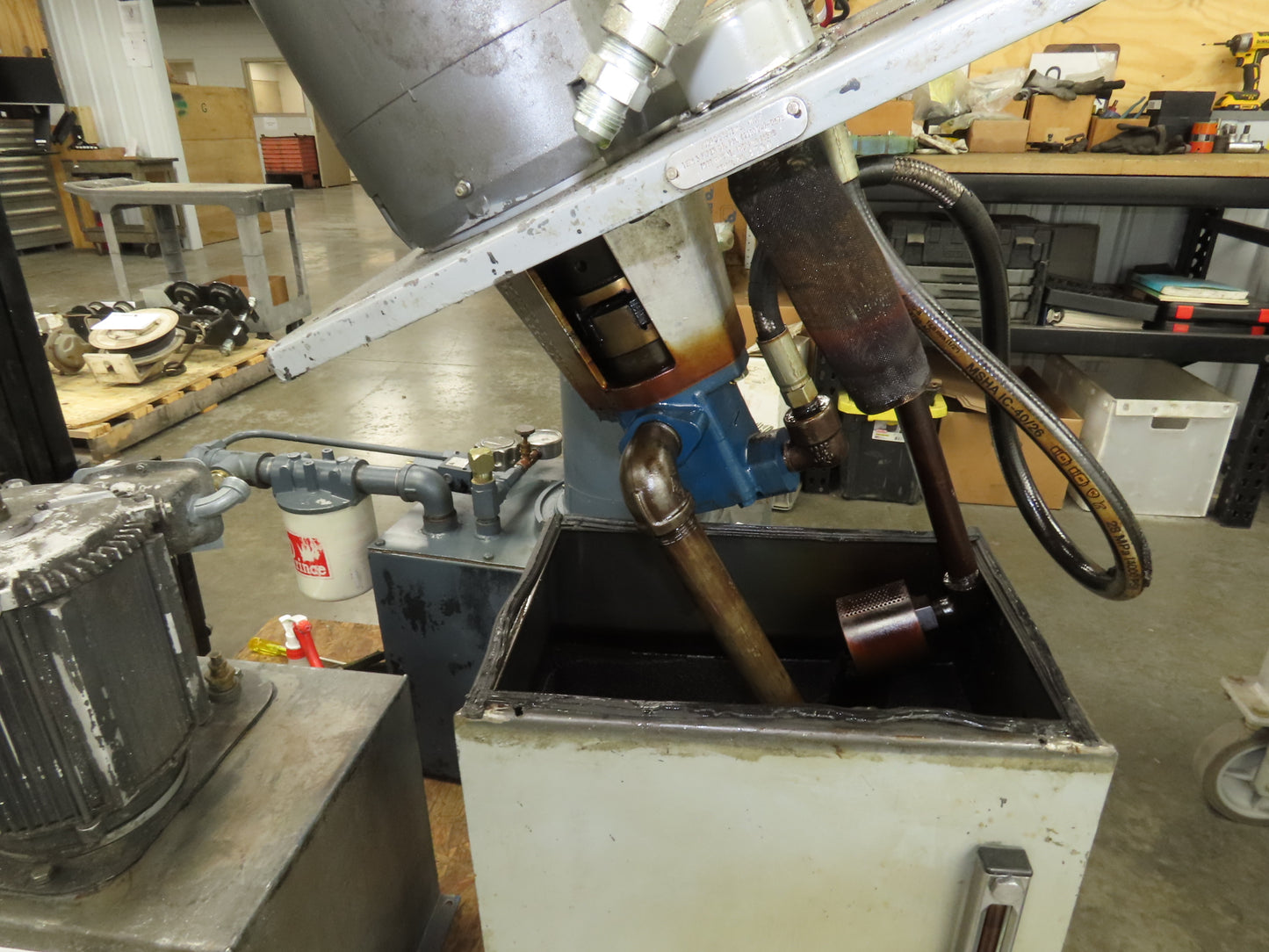 Vickers V101P4P1D20A Hydraulic Power Unit 15 Gal 4gpm 2500psi 3Hp 230/460V 3PH