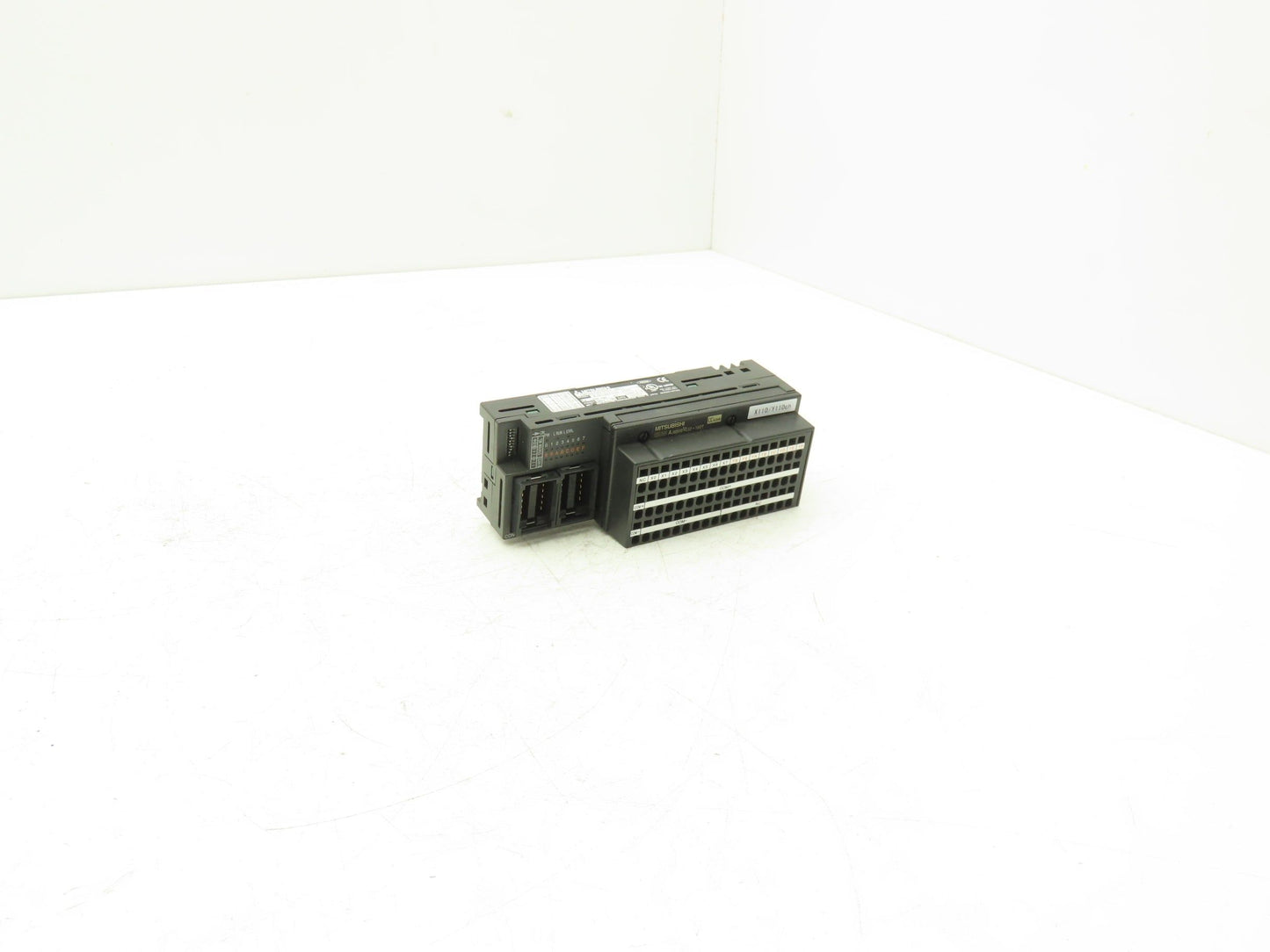 Mitsubishi AJ65VBTS32-16DT Remote I/O Controller MELSEC-A Series