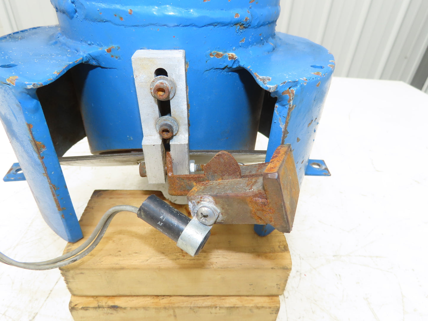 Universal Dynamics QDRAW Pneumatic Vacuum Hopper Loader 6" Flap Tube 120V