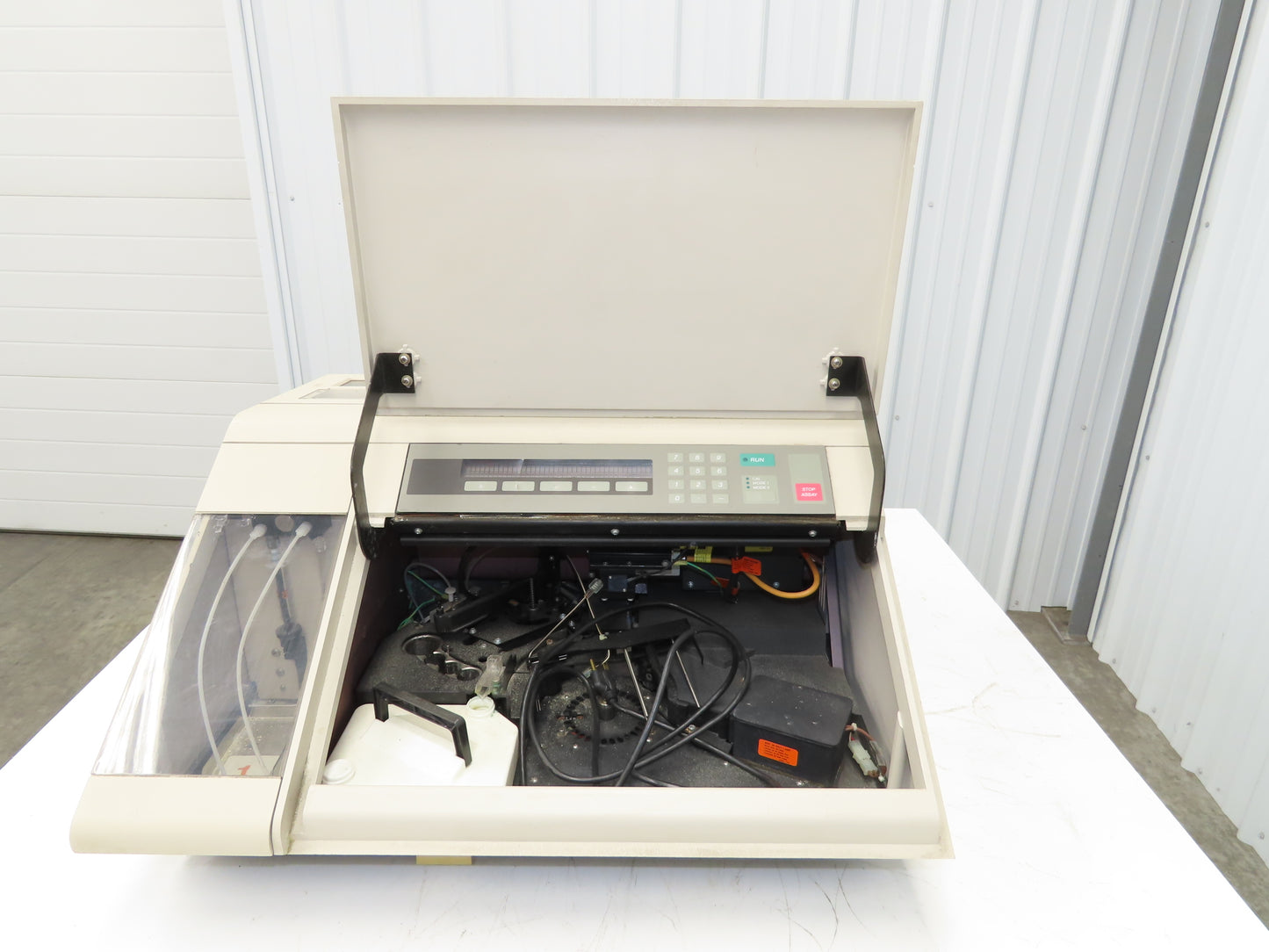 IMX 8389-01 Automated Immunoassay Analyzer for In Vitro Diagnostic Use