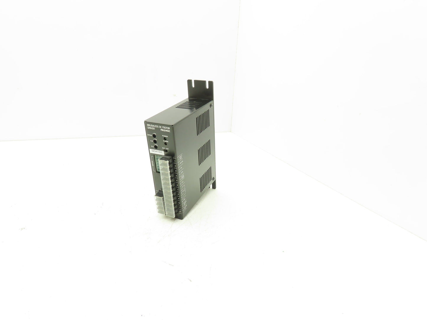 Oriental FBLD40C Brushless DC Motor Driver 200v 50/60hz 0.7A
